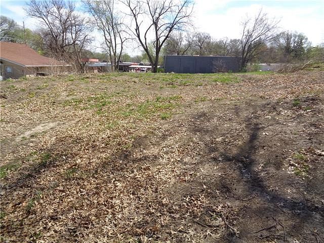 0.34 Acres of Residential Land for Sale in Richmond, Missouri