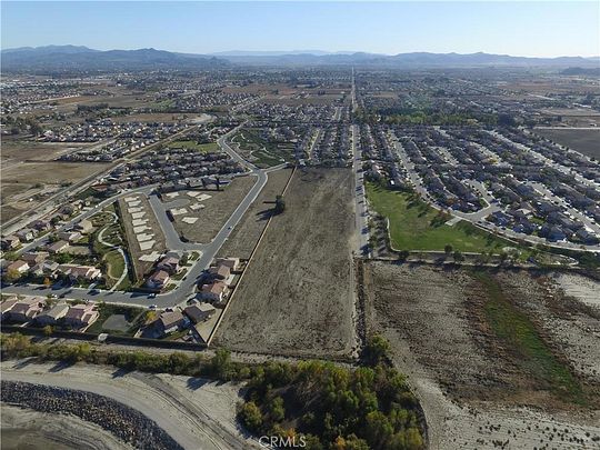 9 Acres of Residential Land for Sale in San Jacinto, California