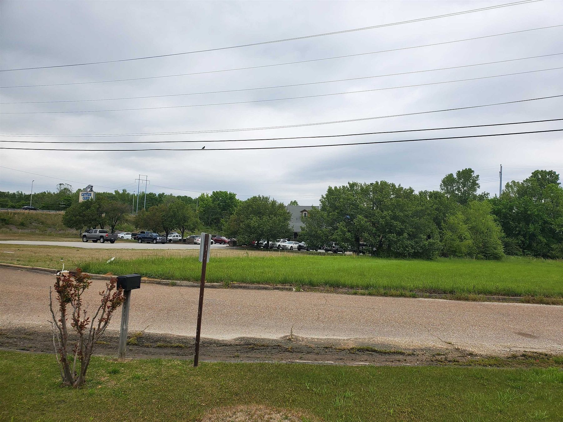 3.6 Acres of Mixed-Use Land for Sale in Jackson, Tennessee