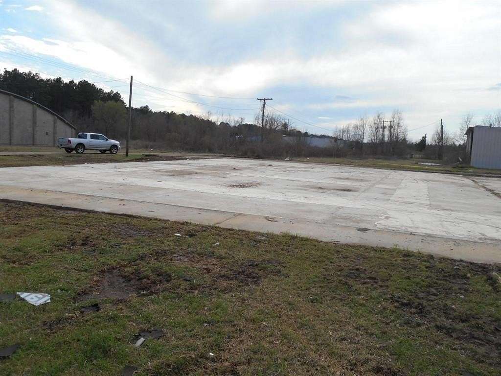 0.78 Acres of Improved Commercial Land for Sale in Springhill
