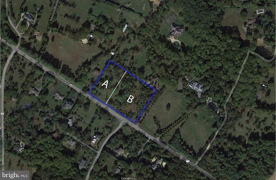 5 Acres of Residential Land for Sale in Great Falls, Virginia