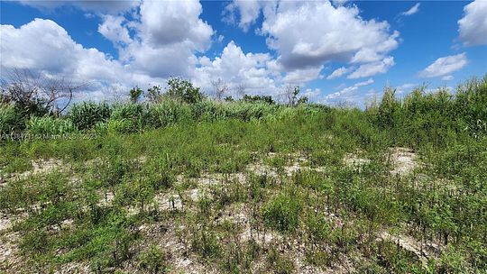 1.7 Acres of Residential Land for Sale in Redland, Florida