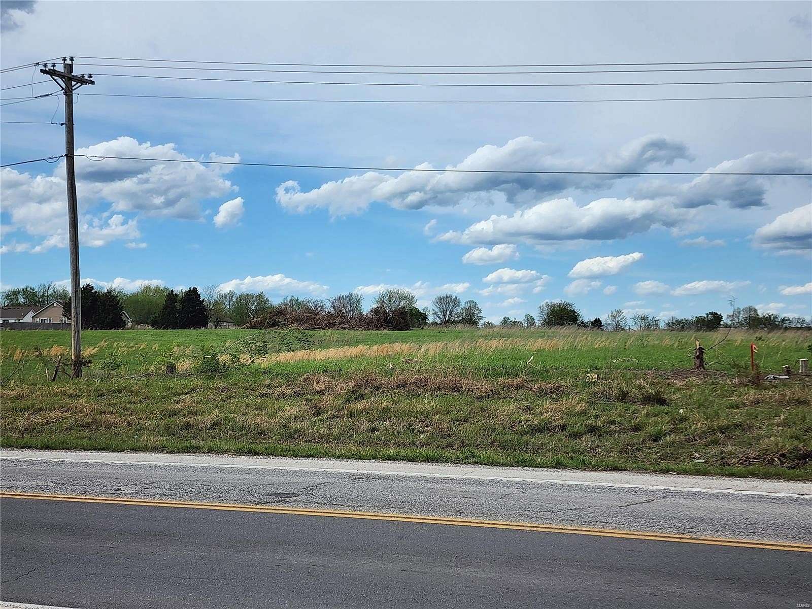 11 Acres of Mixed-Use Land for Sale in Winfield, Missouri