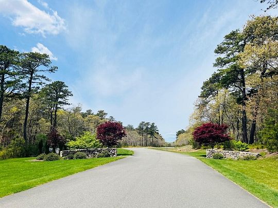 2.1 Acres of Residential Land for Sale in Oak Bluffs, Massachusetts