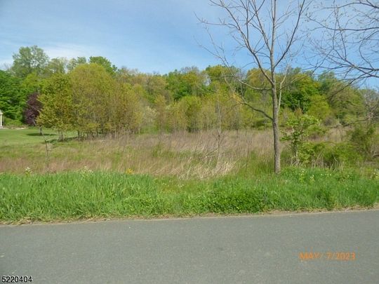 5.3 Acres of Residential Land for Sale in Allamuchy Township, New Jersey