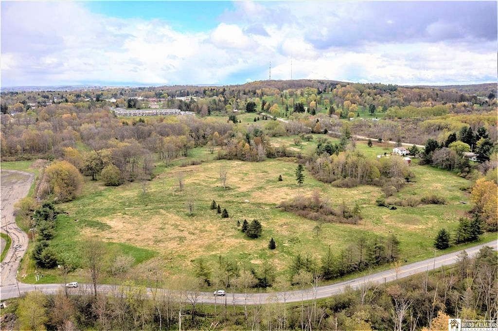 4.3 Acres of Improved Commercial Land for Sale in Lakewood, New York