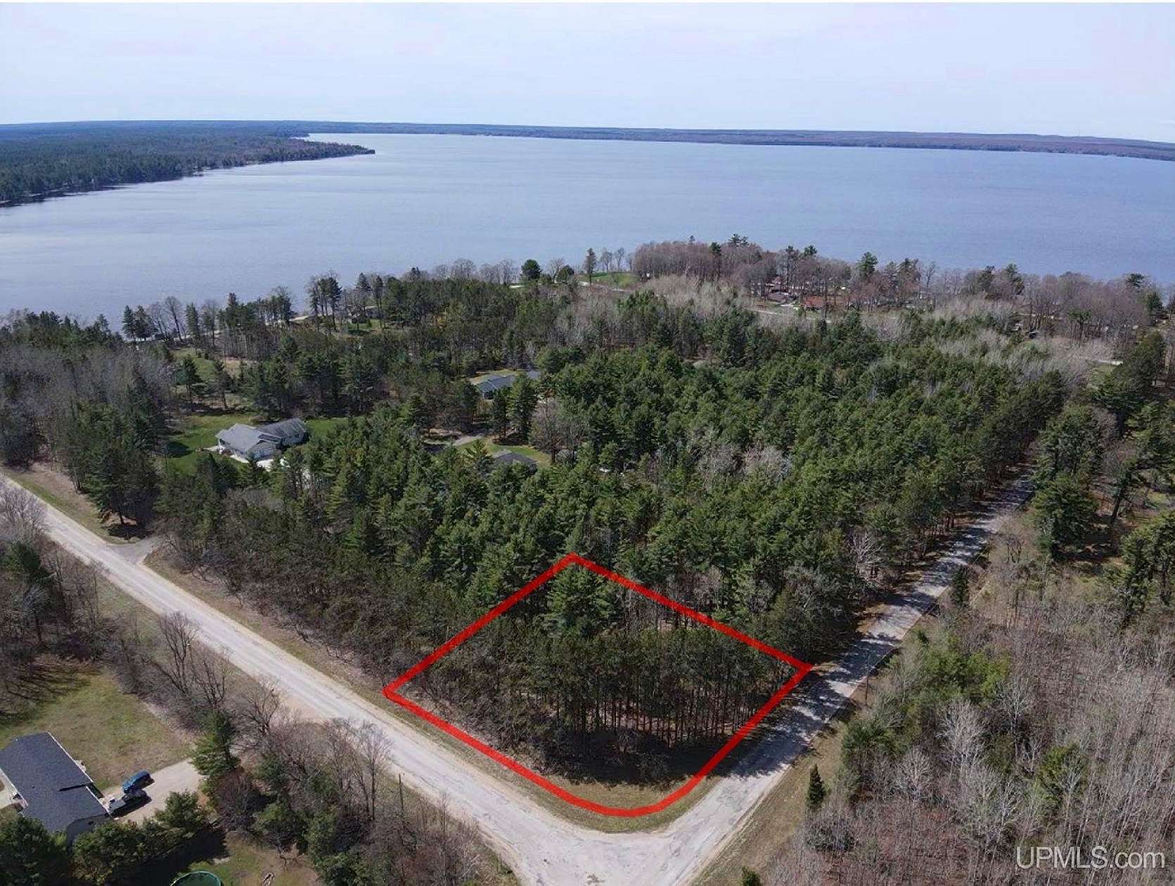 1.12 Acres of Residential Land for Sale in Manistique, Michigan