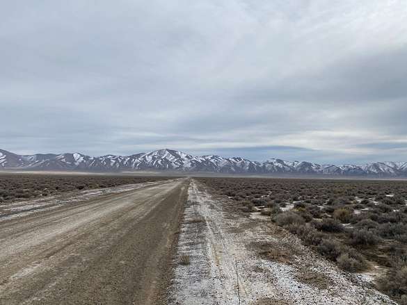 10 Acres of Agricultural Land for Sale in Crescent Valley, Nevada