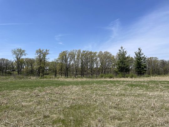 1.5 Acres of Residential Land for Sale in Woodstock, Illinois