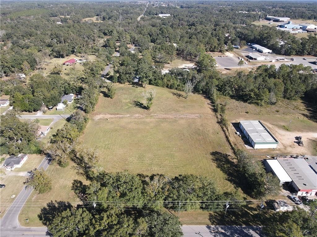 3.2 Acres of Residential Land for Sale in Bay Minette, Alabama