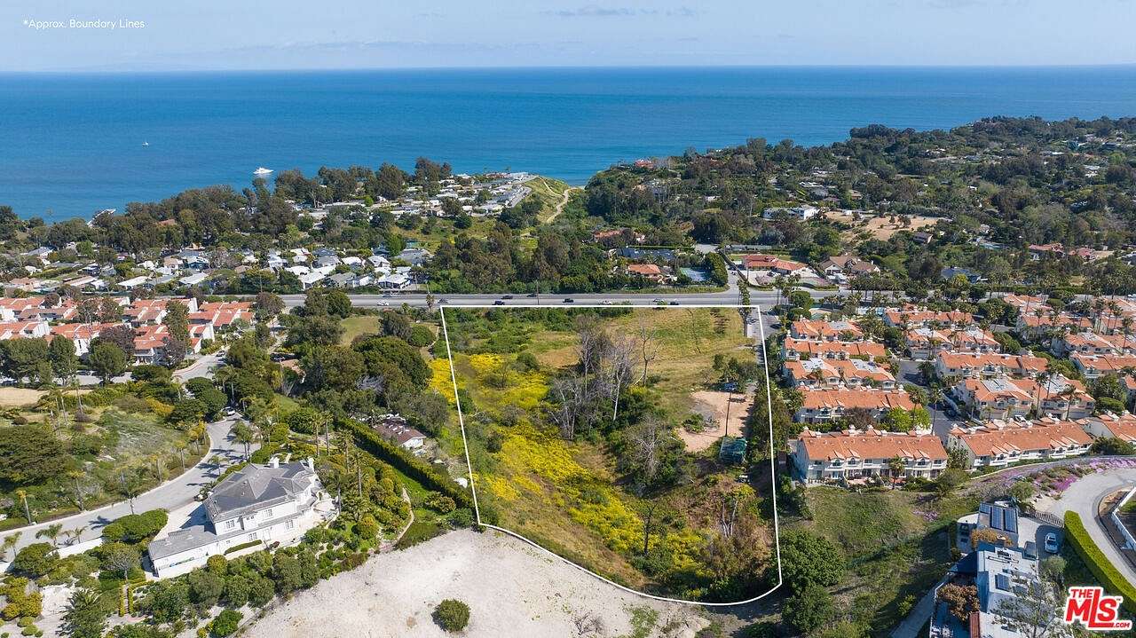 6.1 Acres of Residential Land for Sale in Malibu, California