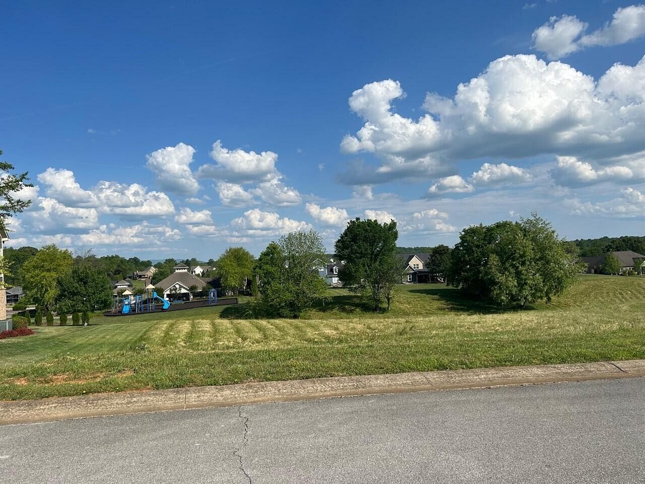 0.39 Acres of Residential Land for Sale in Blountville, Tennessee