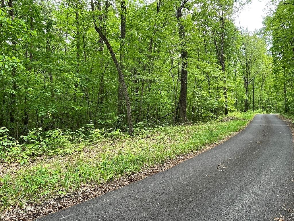 1.6 Acres of Residential Land for Sale in Jamestown, Tennessee