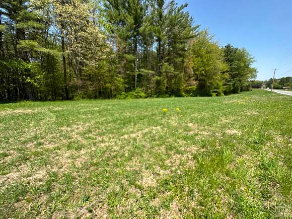 14 Acres of Land for Sale in East Nassau, New York