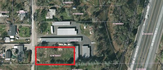 0.5 Acres of Commercial Land for Sale in Redding, California