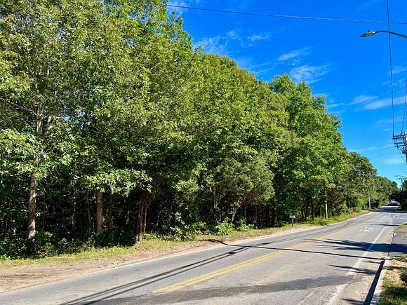 4.8 Acres of Residential Land for Sale in Oak Bluffs, Massachusetts