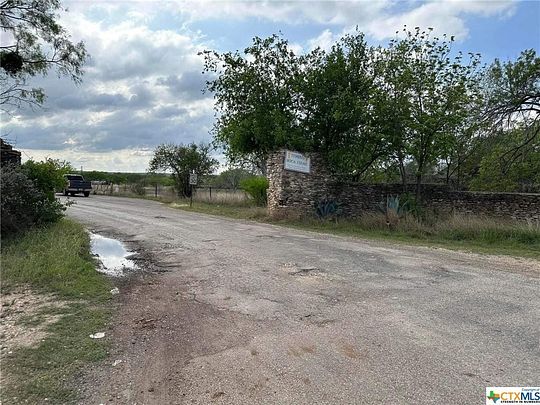 8.6 Acres of Land for Sale in Uvalde, Texas