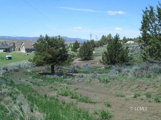 3.08 Acres of Residential Land for Sale in Lakeview, Oregon