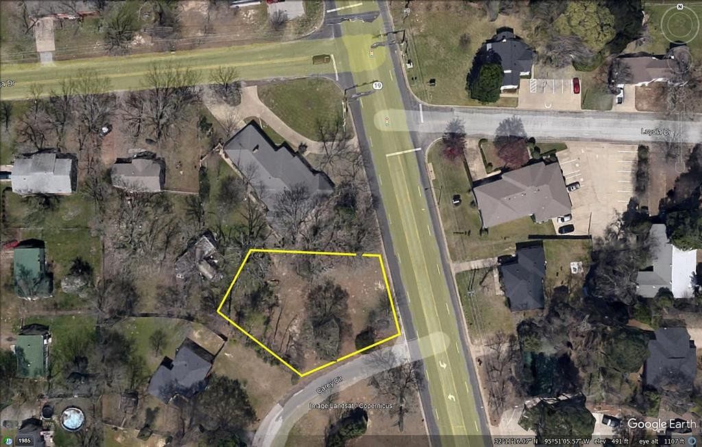 0.32 Acres of Commercial Land for Sale in Athens, Texas