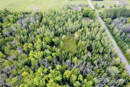 2.9 Acres of Residential Land for Sale in Wells, Michigan