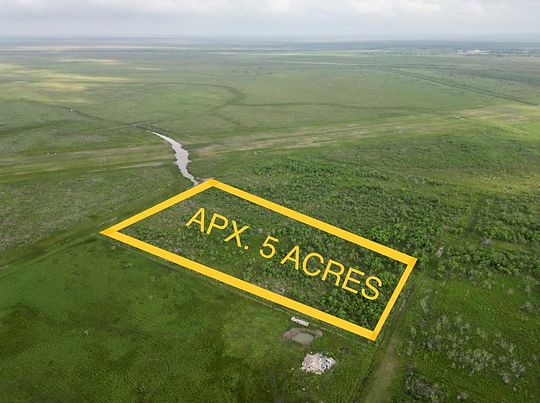 5 Acres of Land for Sale in Angleton, Texas