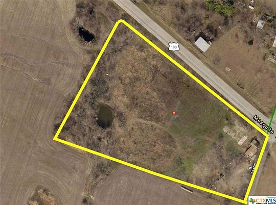 8 Acres of Improved Land for Sale in Rogers, Texas