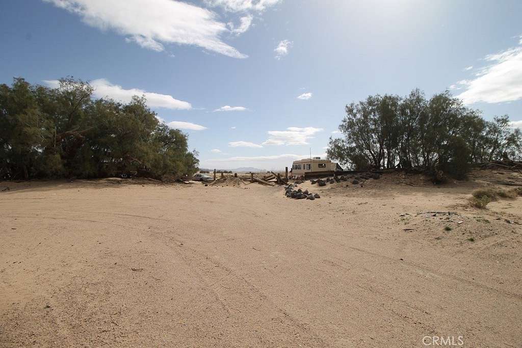 11.1 Acres of Land for Sale in Newberry Springs, California