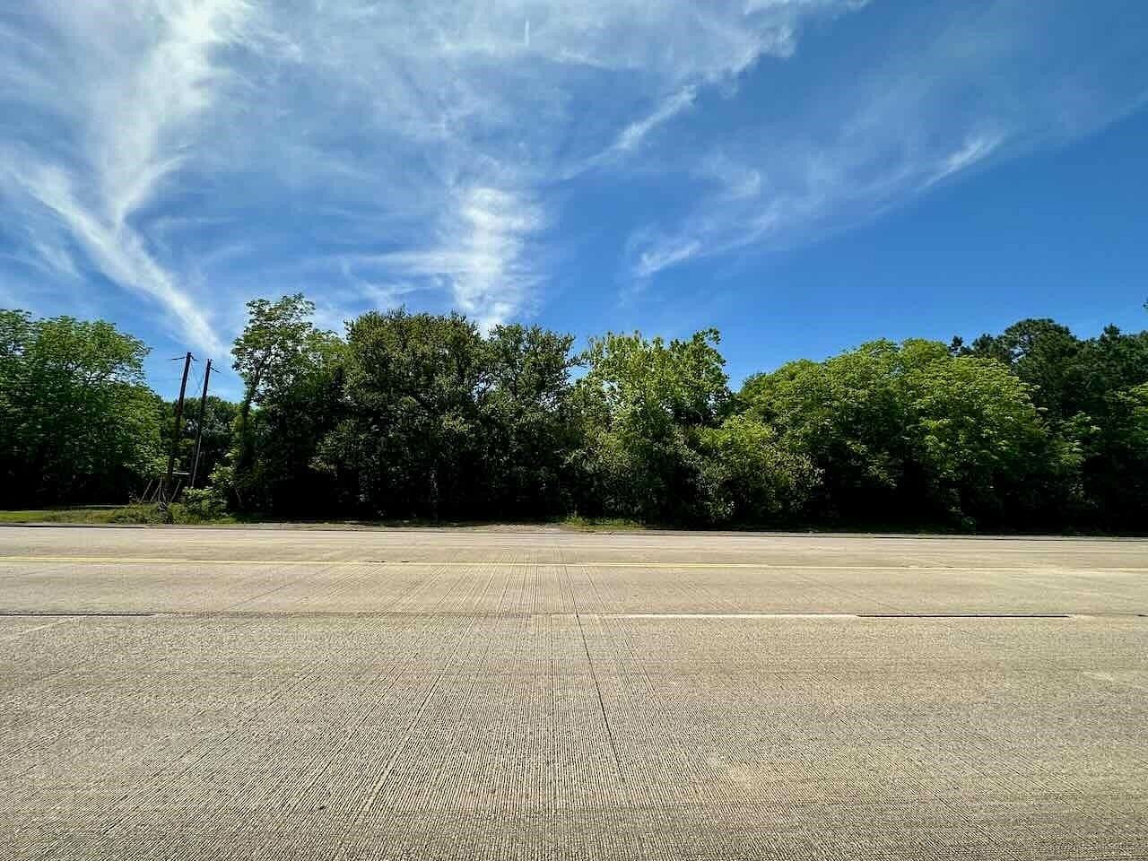 7.4 Acres of Land for Sale in Beaumont, Texas