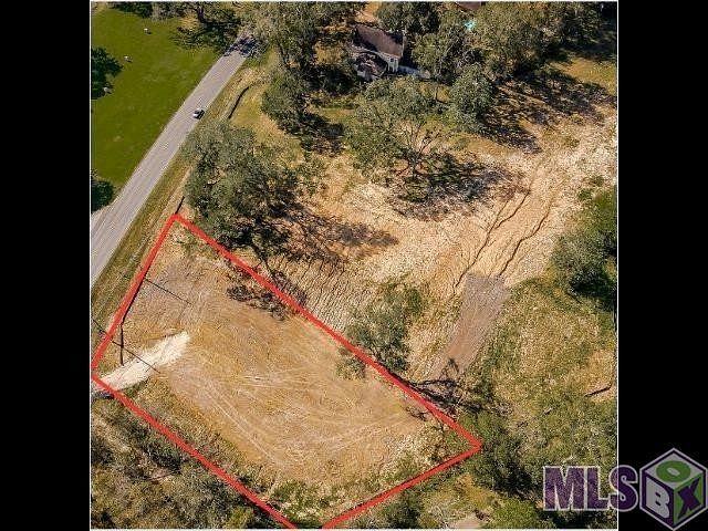 1.4 Acres of Residential Land for Sale in Baton Rouge, Louisiana