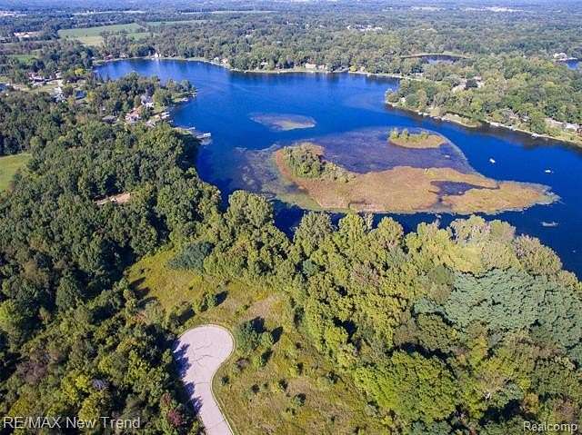 2.47 Acres of Residential Land for Sale in Marion Township, Michigan