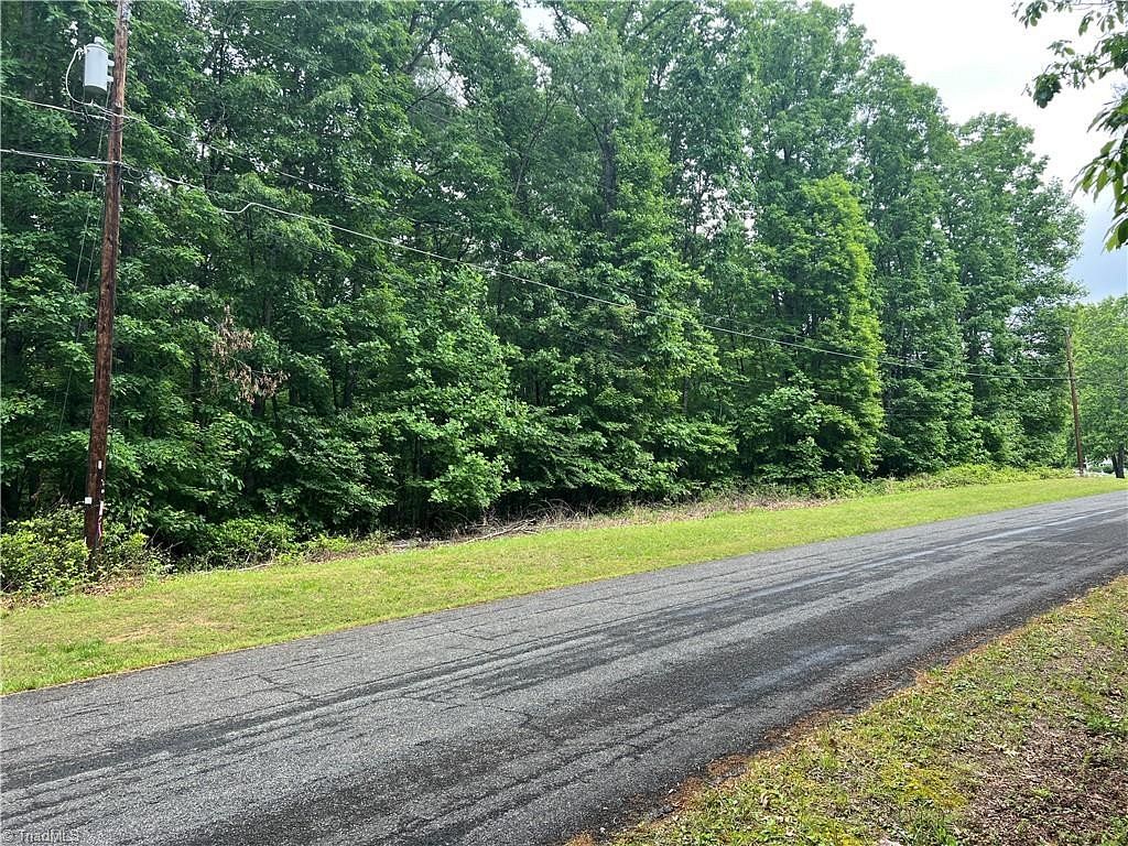 1.4 Acres of Residential Land for Sale in Mount Airy, North Carolina