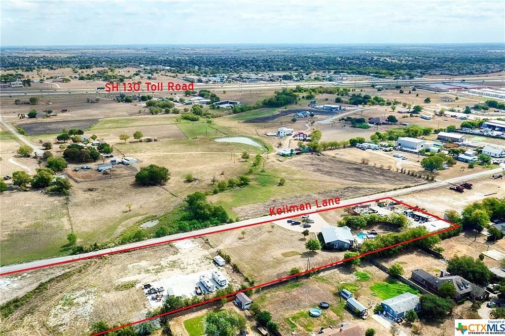 4 Acres of Improved Commercial Land for Sale in Pflugerville, Texas