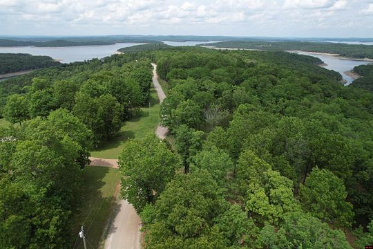 31.2 Acres of Land for Sale in Yellville, Arkansas