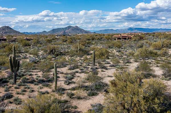 2.53 Acres of Residential Land with Home for Sale in Scottsdale, Arizona