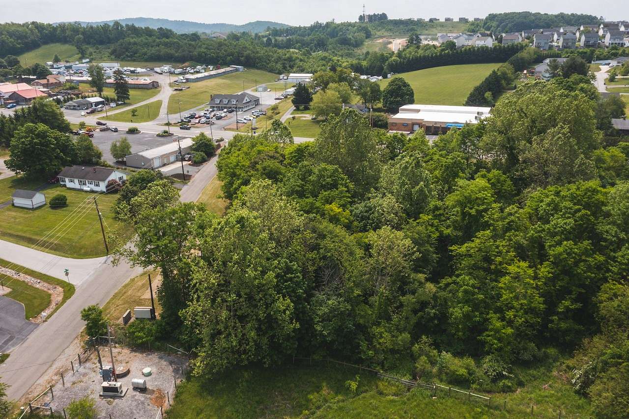3 Acres of Land for Sale in Christiansburg, Virginia