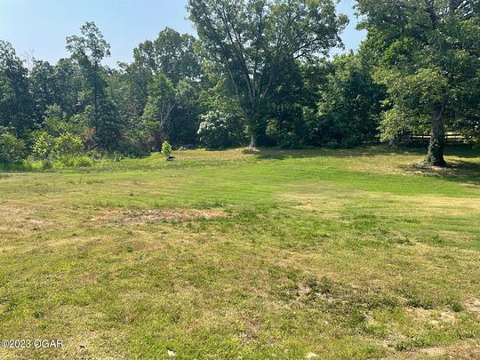 0.75 Acres of Residential Land for Sale in Goodman, Missouri