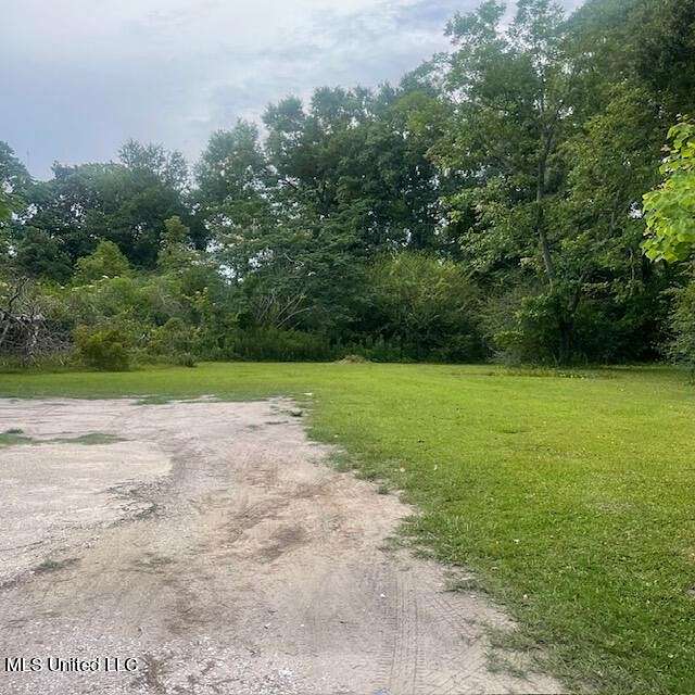 0.74 Acres of Residential Land for Sale in Moss Point, Mississippi