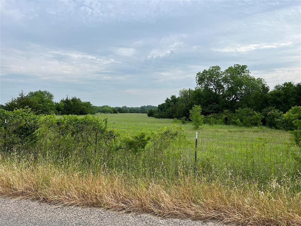 3.1 Acres of Residential Land for Sale in Farmersville, Texas