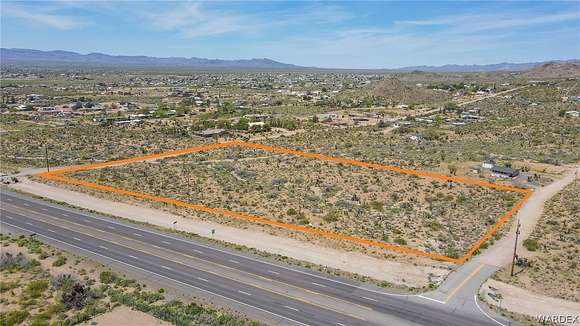 5 Acres of Commercial Land for Sale in Golden Valley, Arizona