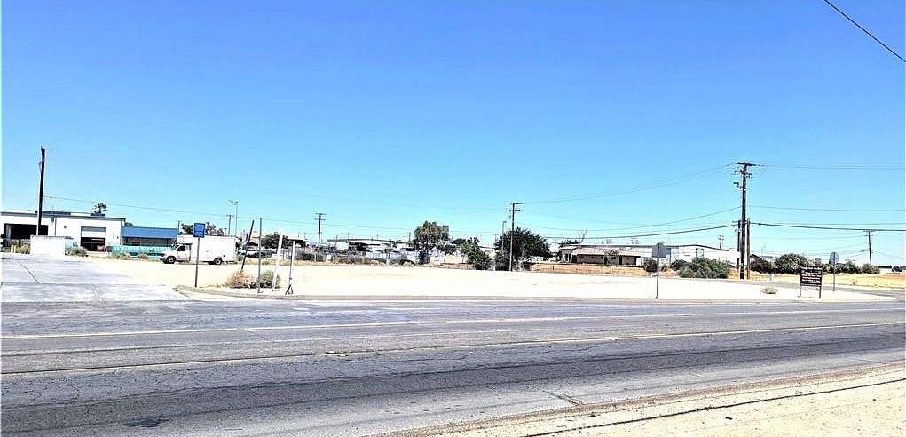 0.6 Acres of Commercial Land for Sale in Hesperia, California