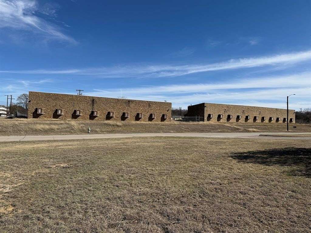 6.85 Acres of Commercial Land for Sale in Mineral Wells, Texas
