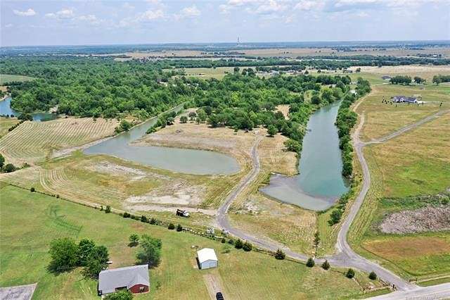 28.007 Acres of Land for Sale in Oologah, Oklahoma