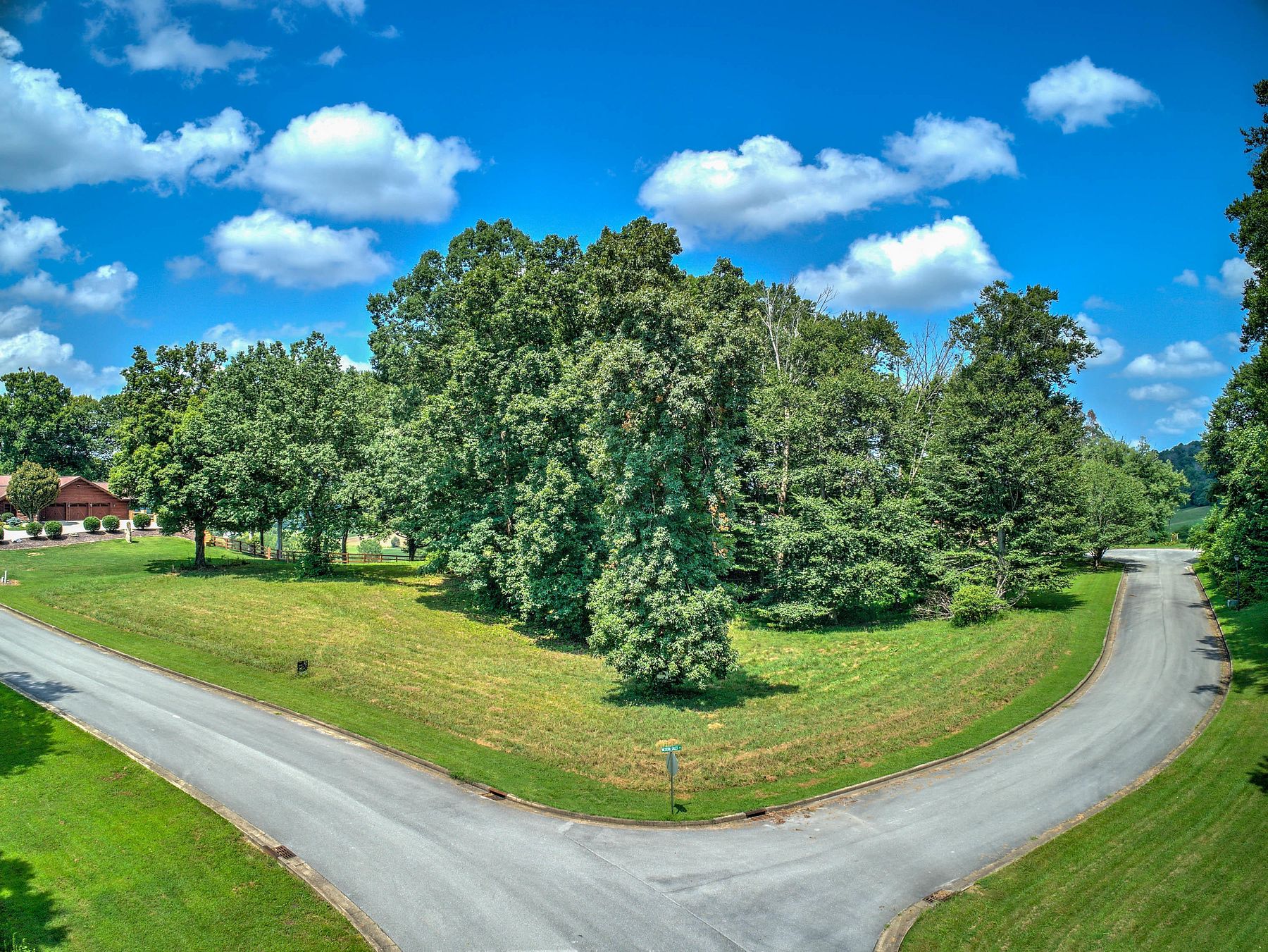 1.4 Acres of Residential Land for Sale in Chuckey, Tennessee