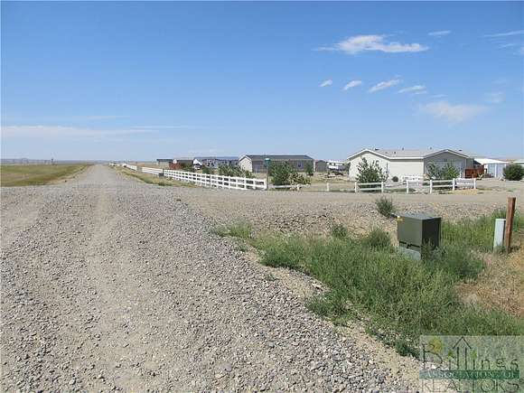 1.072 Acres of Residential Land for Sale in Broadview, Montana