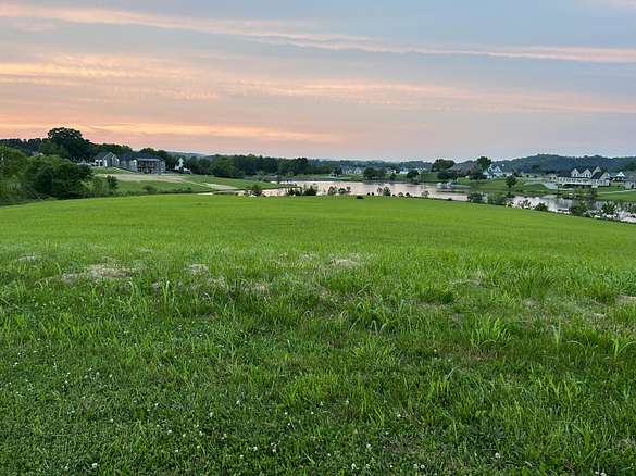 1.6 Acres of Residential Land for Sale in Dandridge, Tennessee