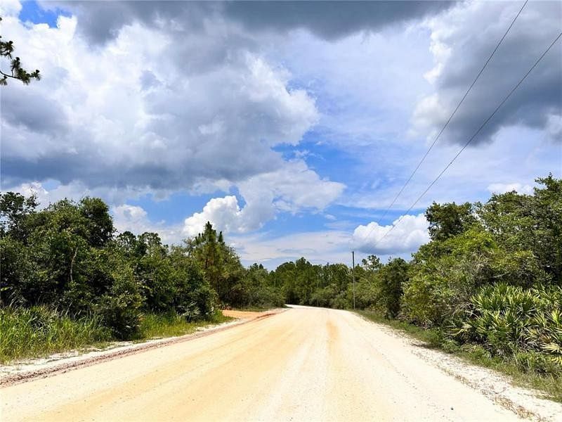 Residential Land for Sale in Frostproof, Florida