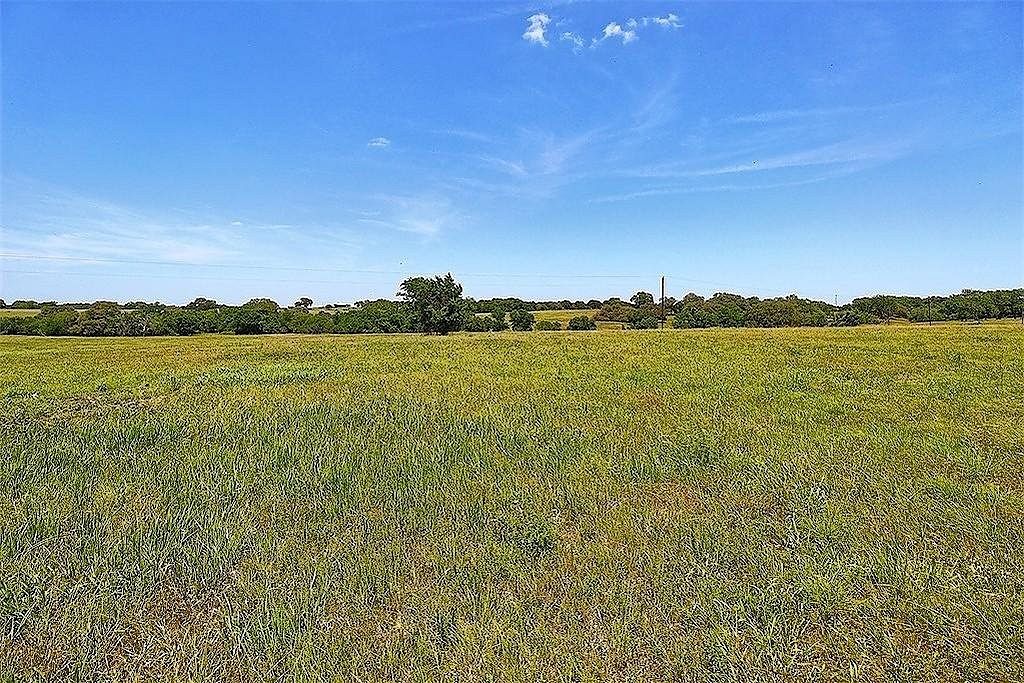 29 Acres of Recreational Land for Sale in Weimar, Texas