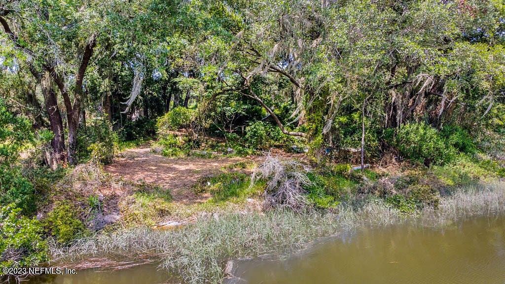 0.75 Acres of Land for Sale in Fernandina Beach, Florida