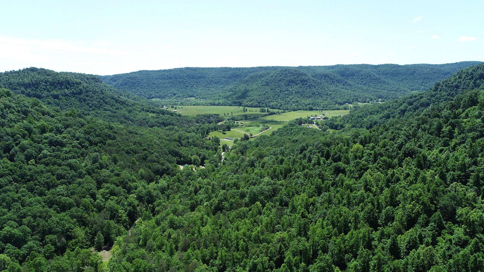 265 Acres of Recreational & Residential Land for Sale in Irvine, Kentucky