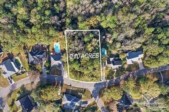 0.7 Acres of Residential Land for Sale in Cantonment, Florida